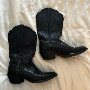 Ariat Black Cowboy Boots - 7.5B